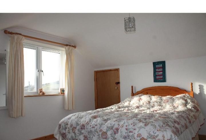 Curlews Cottage - House With 3 Bedrooms And Garden - Walking Distance To The Beach Perranporth Eksteriør billede