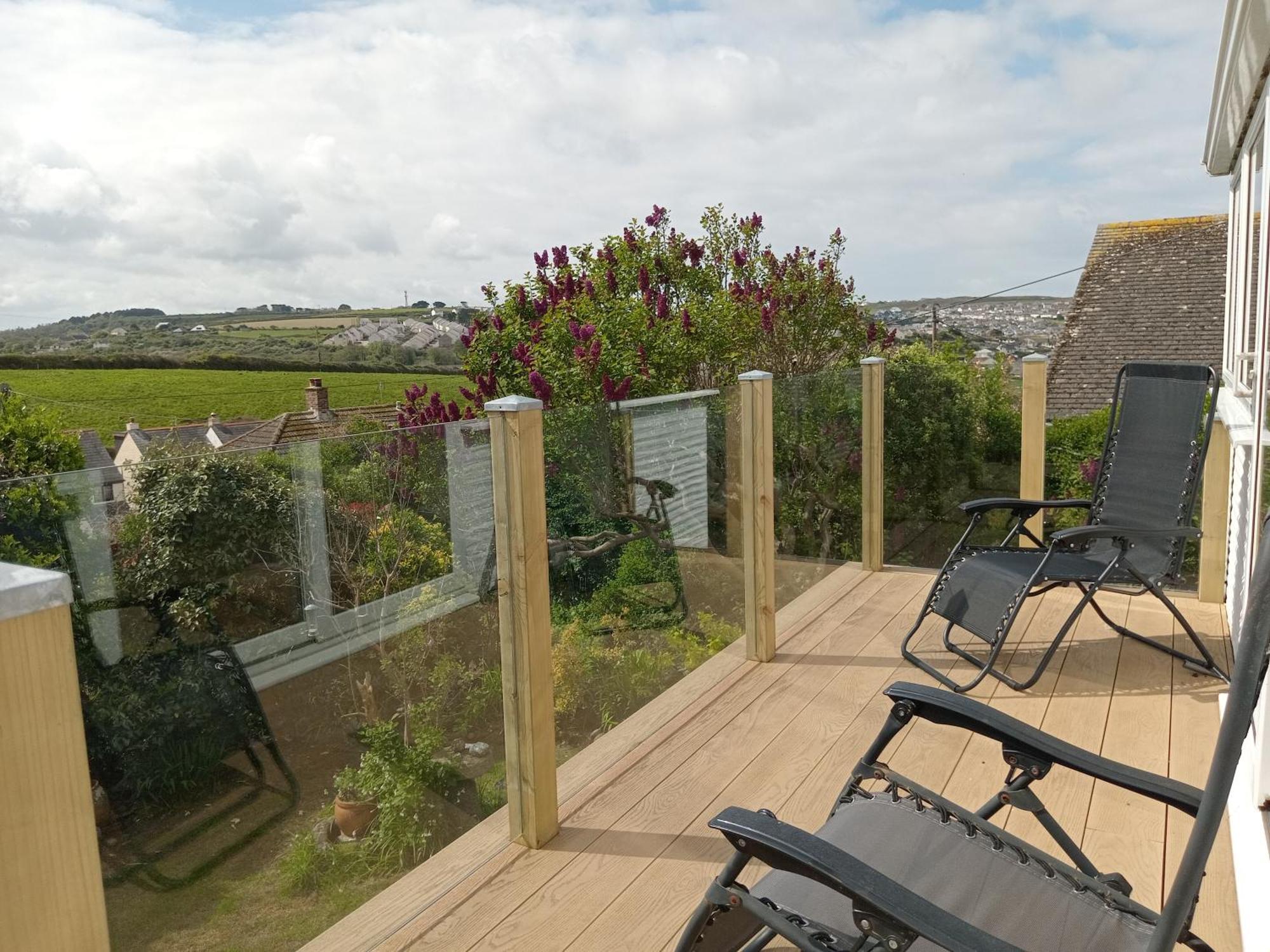 Curlews Cottage - House With 3 Bedrooms And Garden - Walking Distance To The Beach Perranporth Eksteriør billede